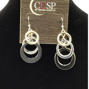 Neiman Marcus Triple Hoop Earrings‎